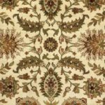 5'2"x7'10" Traditional Kashan Wool Hand Knotted Rug - Image 2