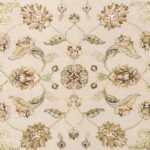 4'1"x6'2" Traditional Cream and Gold Wool & Silk Hand-Knotted Rug - Image 2