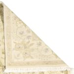 7’11”x10’ Traditional Ivory Kashan Wool & Silk Hand-Knotted Rug - Image 4