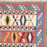 5’9”x8’5” Persian Kilim Ivory Wool Hand-Knotted Rug - Image 2