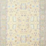 5’5”x8’8” Decorative Ivory Wool Hand-Knotted Rug