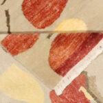 5'10"x8'9" Contemporary Beige Wool & Silk Hand-Knotted Rug - Image 4