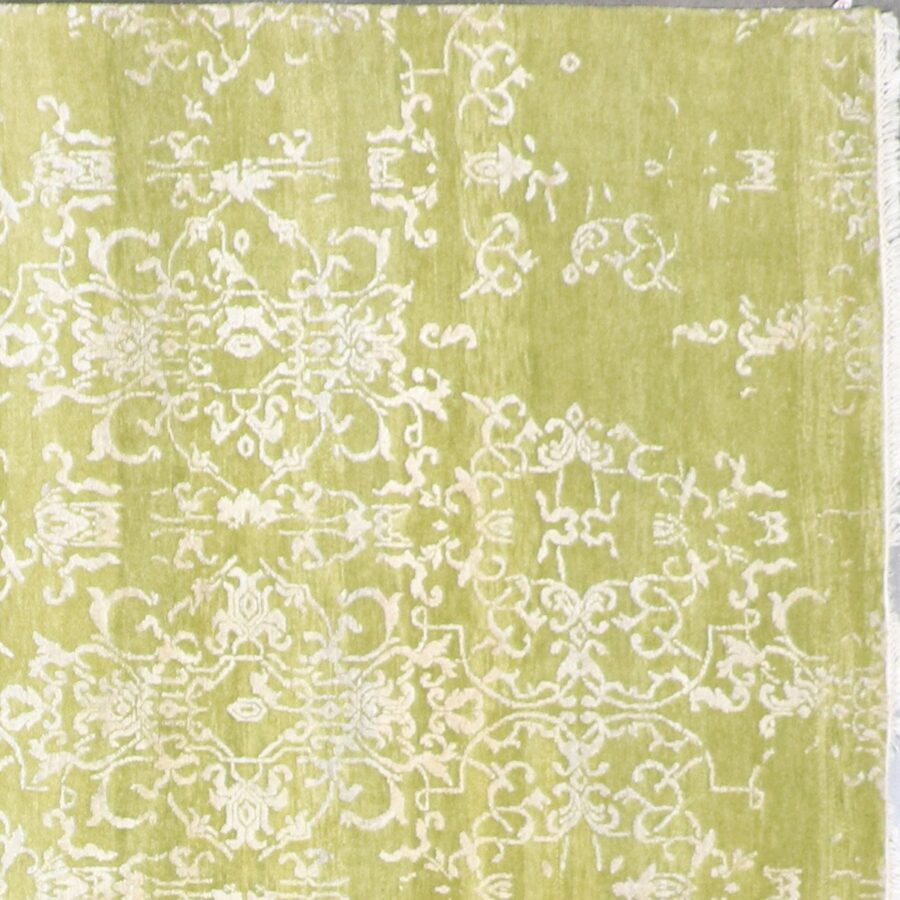 8'x10'1" Transitional Green Wool & Silk Hand-Knotted Rug - Direct Rug Import | Rugs in Chicago, Indiana,South Bend,Granger