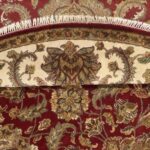 9’8”x9'8" Decorative Red Wool Hand-Knotted Rug - Image 5