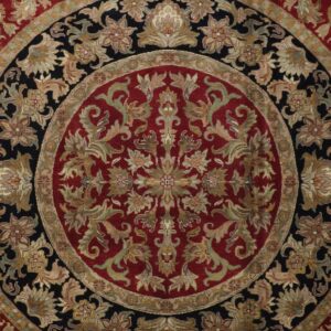 9’1”x9’3” Traditional Black Kashan Wool Hand-Knotted Rug