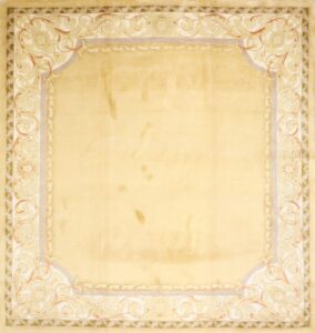 8’6”x9’ Traditional Gold Aubusson Wool Hand-Knotted Rug