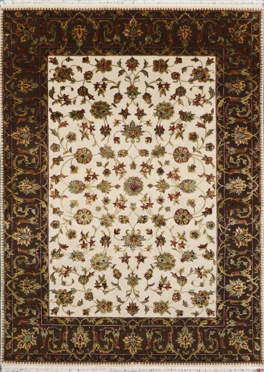 5'2"x7'1" Traditional Ivory Tabriz Wool Hand-Knotted Rug - Direct Rug Import | Rugs in Chicago, Indiana,South Bend,Granger