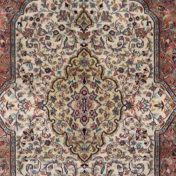 5'x8' Traditional Ivory Wool Hand-Knotted Rug - Direct Rug Import | Rugs in Chicago, Indiana,South Bend,Granger