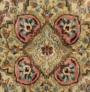 5’3″x7’5″ Traditional Pink, Green, & Yellow Wool & Silk Hand-Knotted Rug