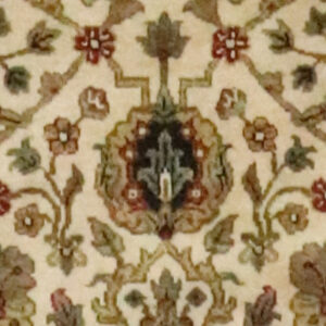 3’1″x5’3″ Traditional Cream & Green Wool Hand-Knotted Rug